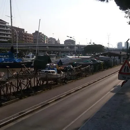فندق مبيت وإفطار Florence 3*